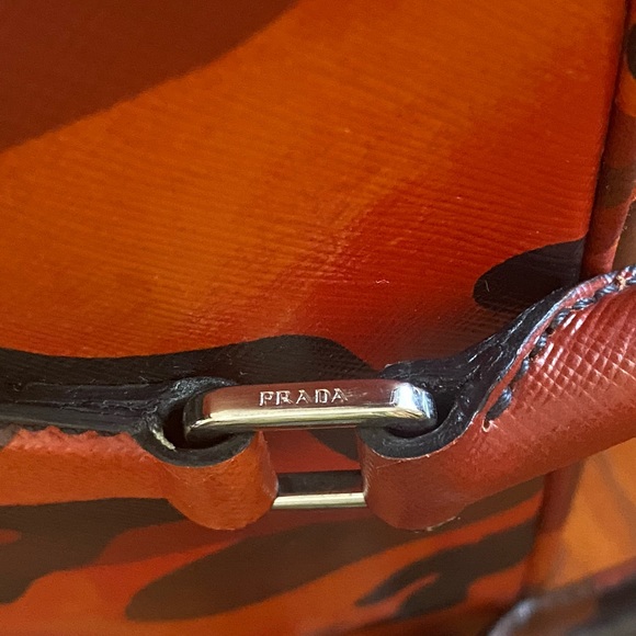 Prada suitcase/document bag - Picture 6 of 16